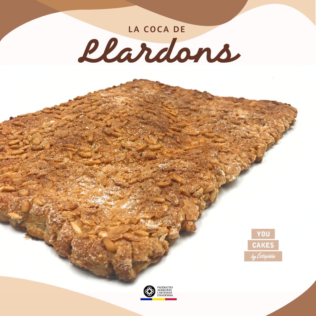 Coca de llardons per Sant Joan i Sant Pere